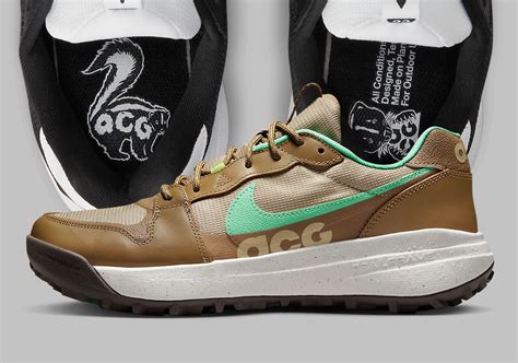 nike acg locate.